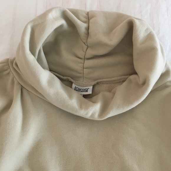 Hengst NYC NWOT cowl neck pullover - Picture 2 of 7